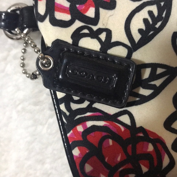 COACH floral print wristlet *slightly damaged* - Picture 2 of 5
